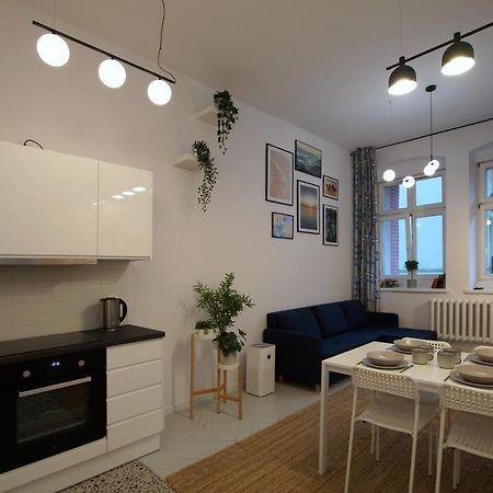 Plac Ratuszowy 50 - Old Town - 2 Sypialnie I Salon Jelenia Gora Dış mekan fotoğraf